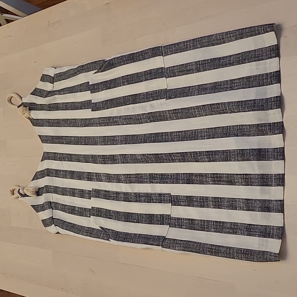 NWOT SOPHYLINE Striped Black and White Blend Rope Strapped Dress with Pockets